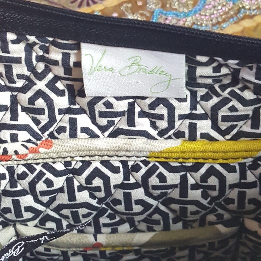 Vera Bradley yellow/black floral bag - Picture 7 of 7